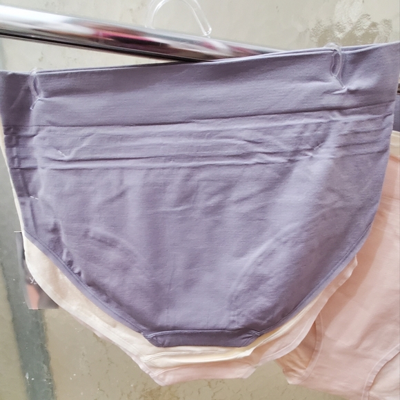 NWT Yummie by Heather Thomson 3PK Seamless Briefs; Multicolor.Sz L & M; $30 Eac - Picture 8 of 11
